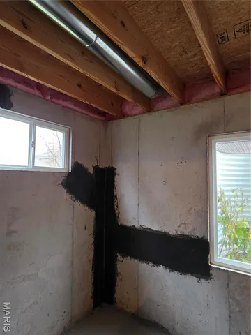 $389,900 | 2338 Windsor Castle Drive, Imperial, MO 63052