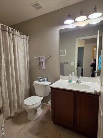 $389,900 | 2338 Windsor Castle Drive, Imperial, MO 63052