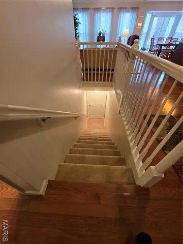 $389,900 | 2338 Windsor Castle Drive, Imperial, MO 63052