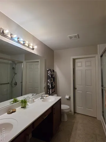 $389,900 | 2338 Windsor Castle Drive, Imperial, MO 63052