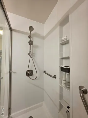 $389,900 | 2338 Windsor Castle Drive, Imperial, MO 63052