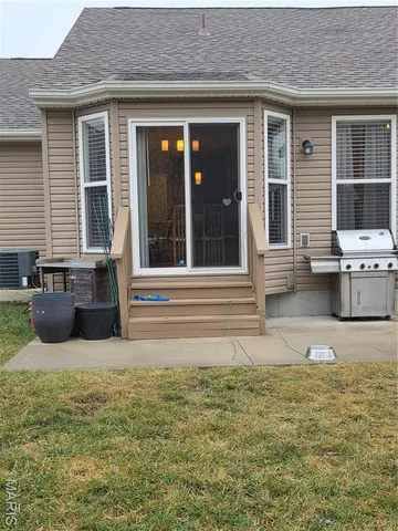 $389,900 | 2338 Windsor Castle Drive, Imperial, MO 63052