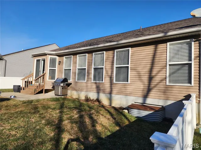 $389,900 | 2338 Windsor Castle Drive, Imperial, MO 63052