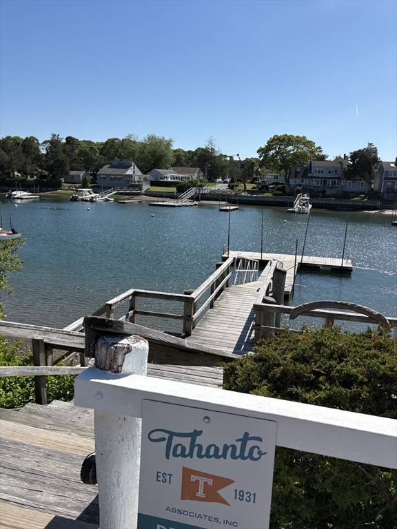 770 Shore Road Bourne, MA 02559 - Photo 3 of 37