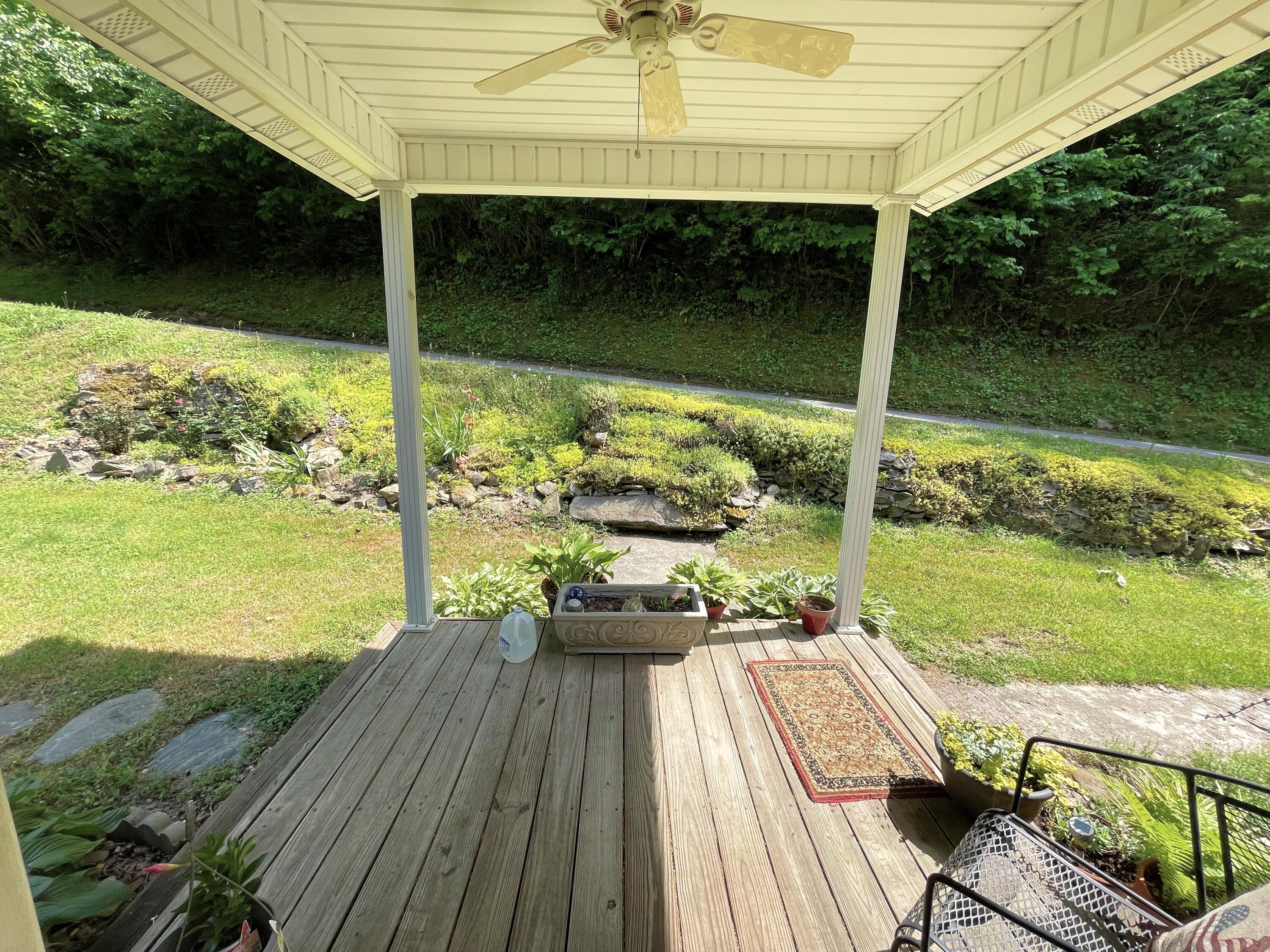 4121 Grindstaff Road Hartford, TN 37753 - Photo 5 of 31 4a
