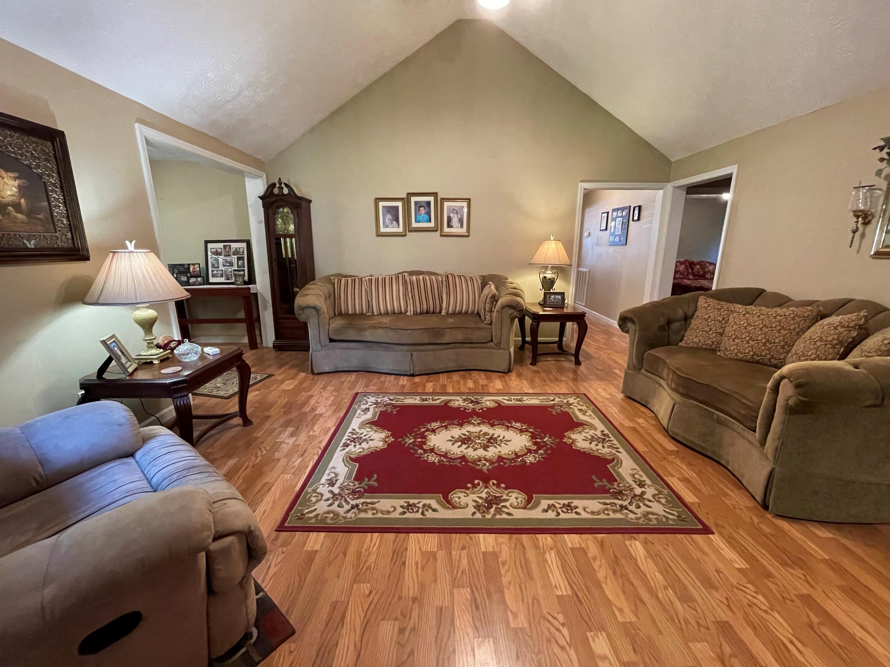 4121 Grindstaff Road Hartford, TN 37753 - Photo 10 of 31 8