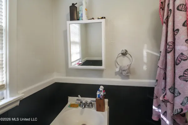 $160,000 | 408 Northside Circle, Jackson, MS 39206