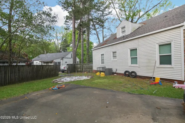 $160,000 | 408 Northside Circle, Jackson, MS 39206