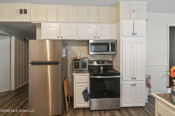 $160,000 | 408 Northside Circle, Jackson, MS 39206