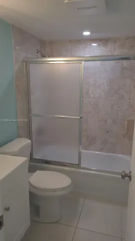 $1,500 | 202 Canterbury I, Unit 202, West Palm Beach, FL 33417