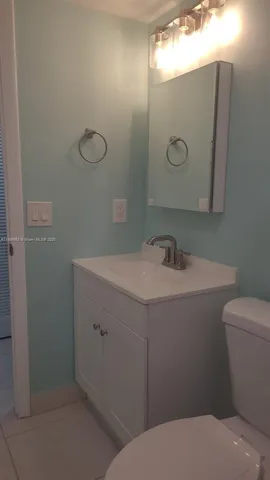 $1,500 | 202 Canterbury I, Unit 202, West Palm Beach, FL 33417