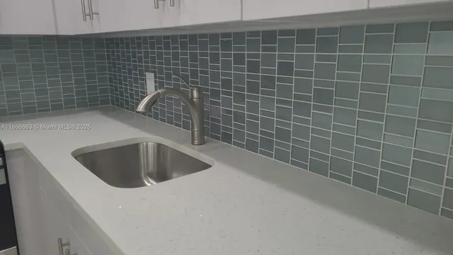 $1,500 | 202 Canterbury I, Unit 202, West Palm Beach, FL 33417