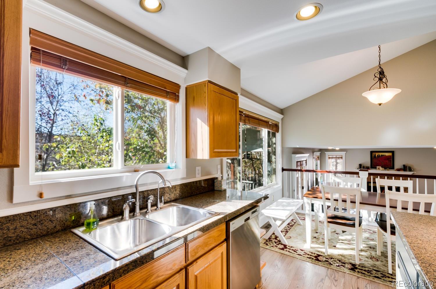 9835 Spring Hill Street Highlands Ranch, CO 80129 - Photo 12 of 33 Gallery Image 12