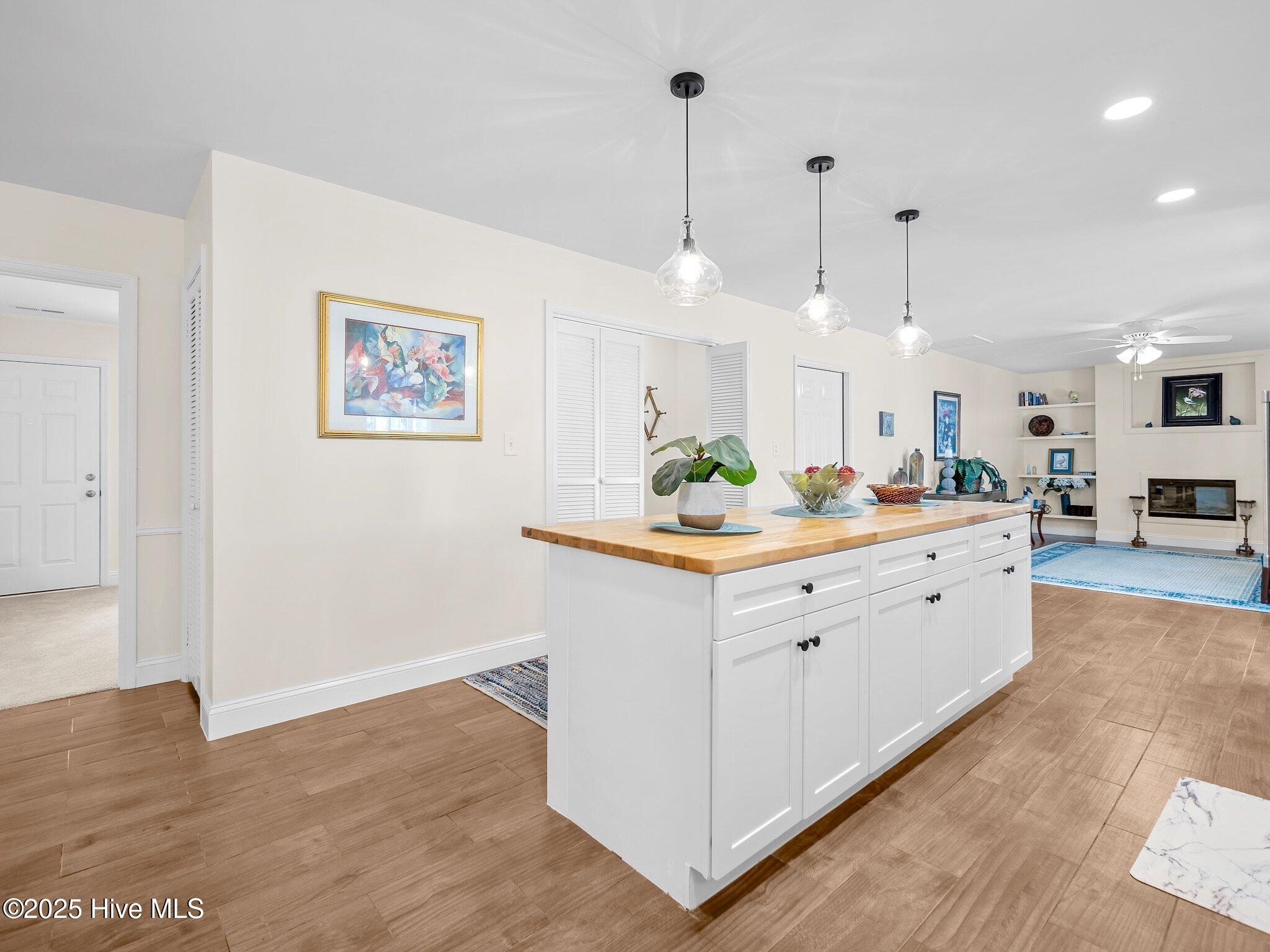 4112 Country Club Road Morehead City, NC 28557 - Photo 9 of 53 Kitchen