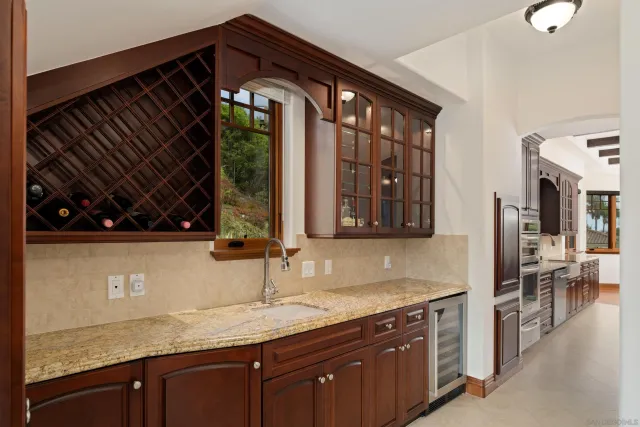 $3,750,000 | 1045 Van Nuys Street, San Diego, CA 92109