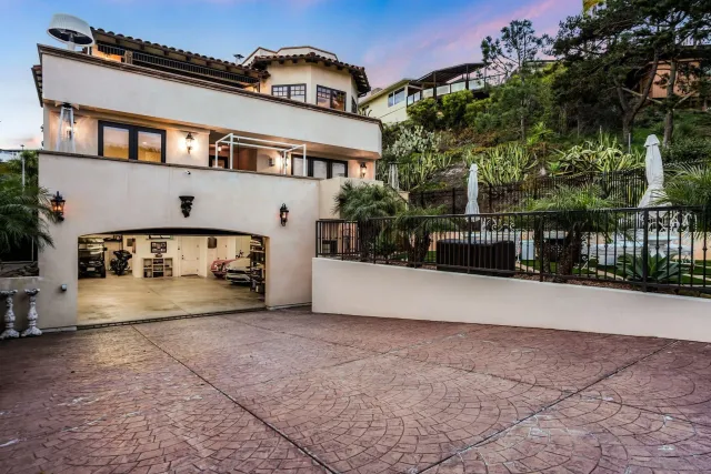 $3,750,000 | 1045 Van Nuys Street, San Diego, CA 92109