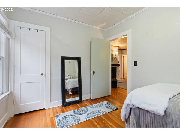 $284,000 | 1560 Southeast Hamilton Street, Roseburg, OR 97470
