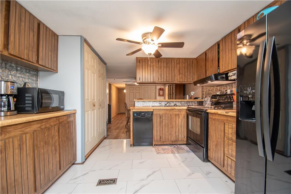 341 Palmer Road Edinburg, PA 16116 - Photo 11 of 46 Gallery Image 11