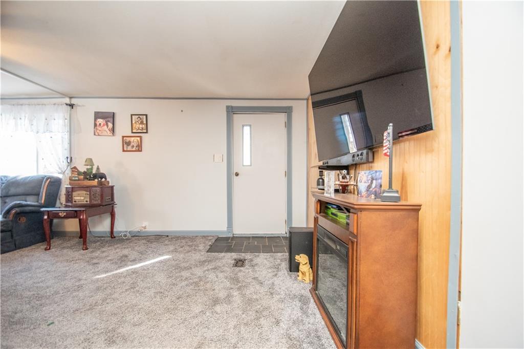 341 Palmer Road Edinburg, PA 16116 - Photo 17 of 46 Gallery Image 17