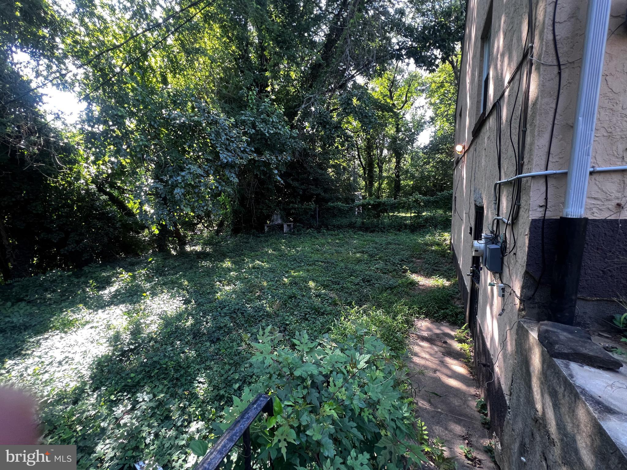 5930 Avonhoe Road Philadelphia, PA 19138 - Photo 17 of 19 Gallery Image 17