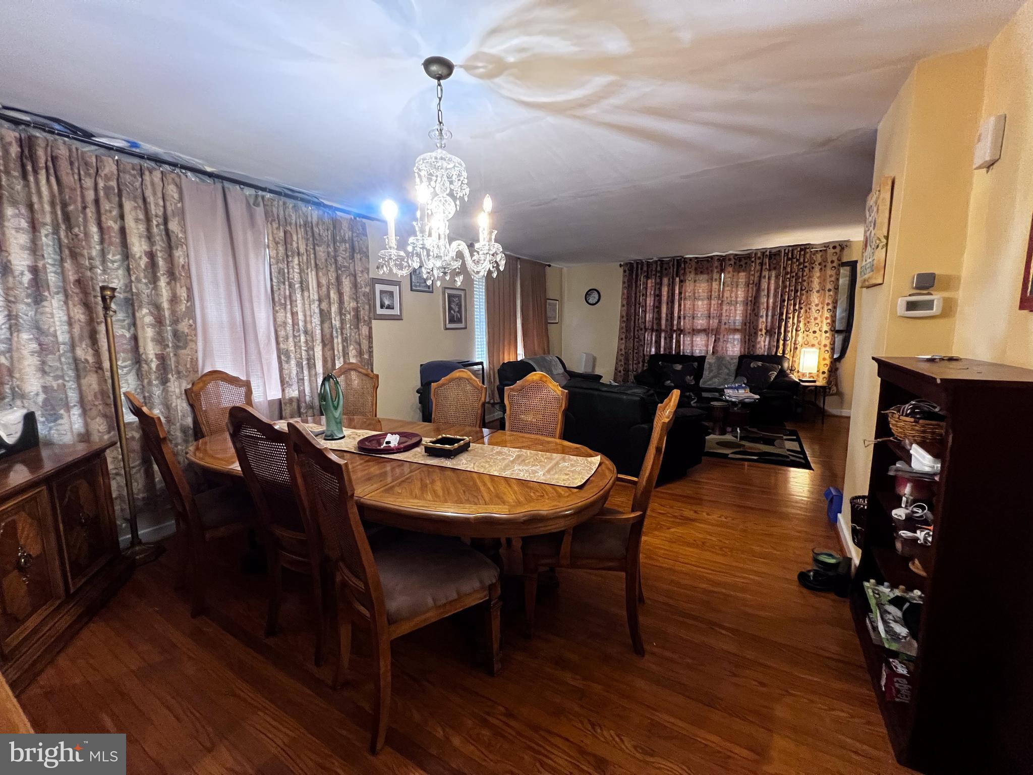 5930 Avonhoe Road Philadelphia, PA 19138 - Photo 3 of 19 Gallery Image 3
