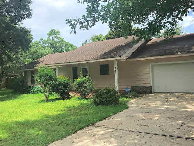 309 Hickory Street South Foley, AL 36535 - Photo 2 of 13