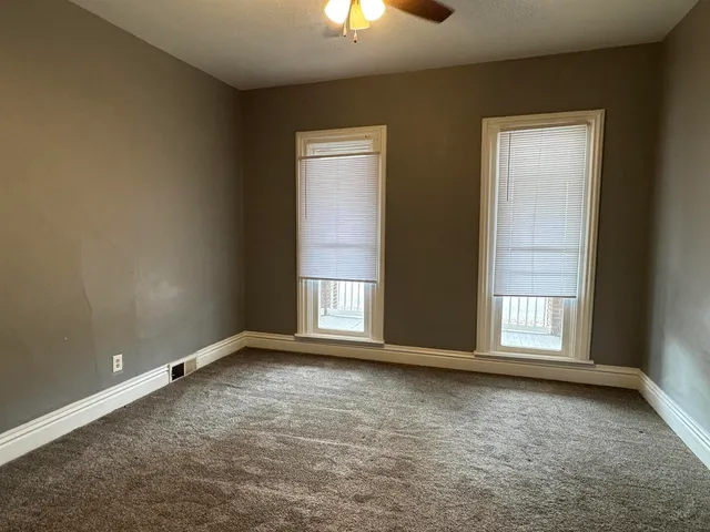 $900 | 710 East 13th Street, Unit 1, Davenport, IA 52803
