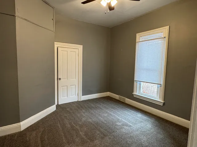 $900 | 710 East 13th Street, Unit 1, Davenport, IA 52803