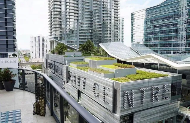 $7,000 | 801 South Miami Avenue, Unit 4205, Miami, FL 33131