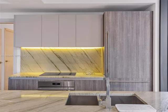 a view of outdoor space and tub