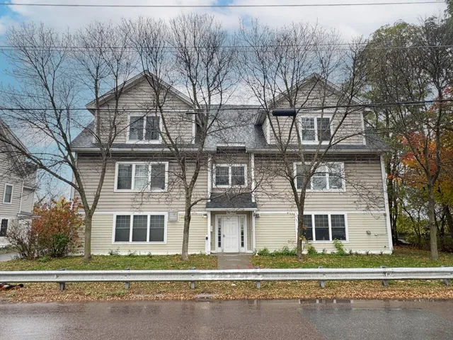 $245,000 | 354 Manhattan Drive, Unit 10, Burlington, VT 05401