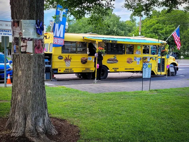 $245,000 | 354 Manhattan Drive, Unit 10, Burlington, VT 05401