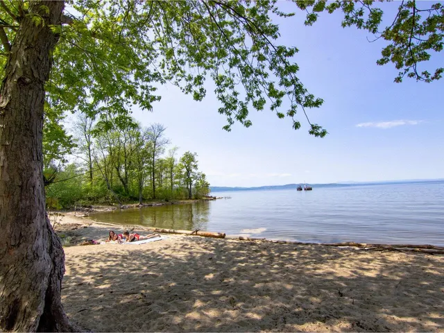 $245,000 | 354 Manhattan Drive, Unit 10, Burlington, VT 05401