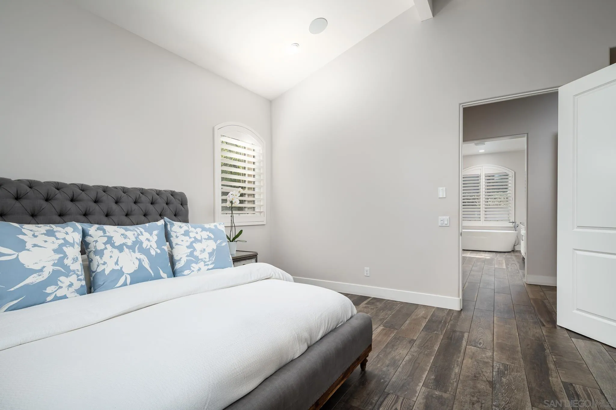 6152 Camino Selva Rancho Santa Fe, CA 92067 - Photo 26 of 37 a bedroom with a bed and a window