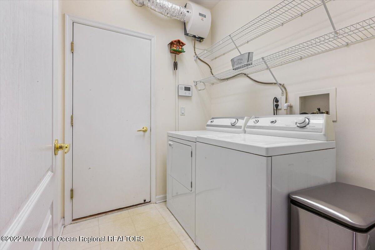 33 Yates Road Manalapan, NJ 07726 - Photo 21 of 33 20-33 Yates Rd, Manalapan, NJ-20