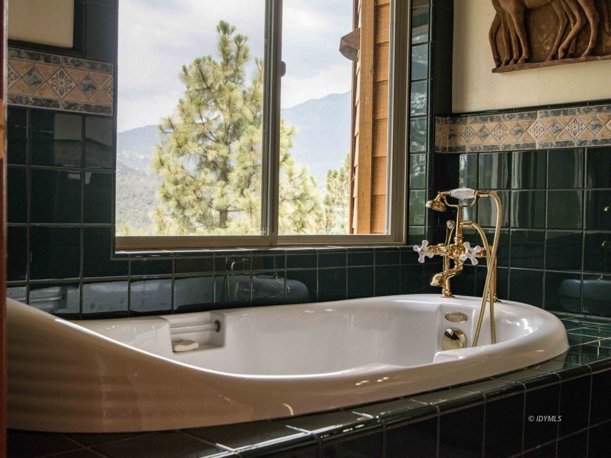 52670 Double View Drive Idyllwild, CA 92549 - Photo 20 of 37 Untitled