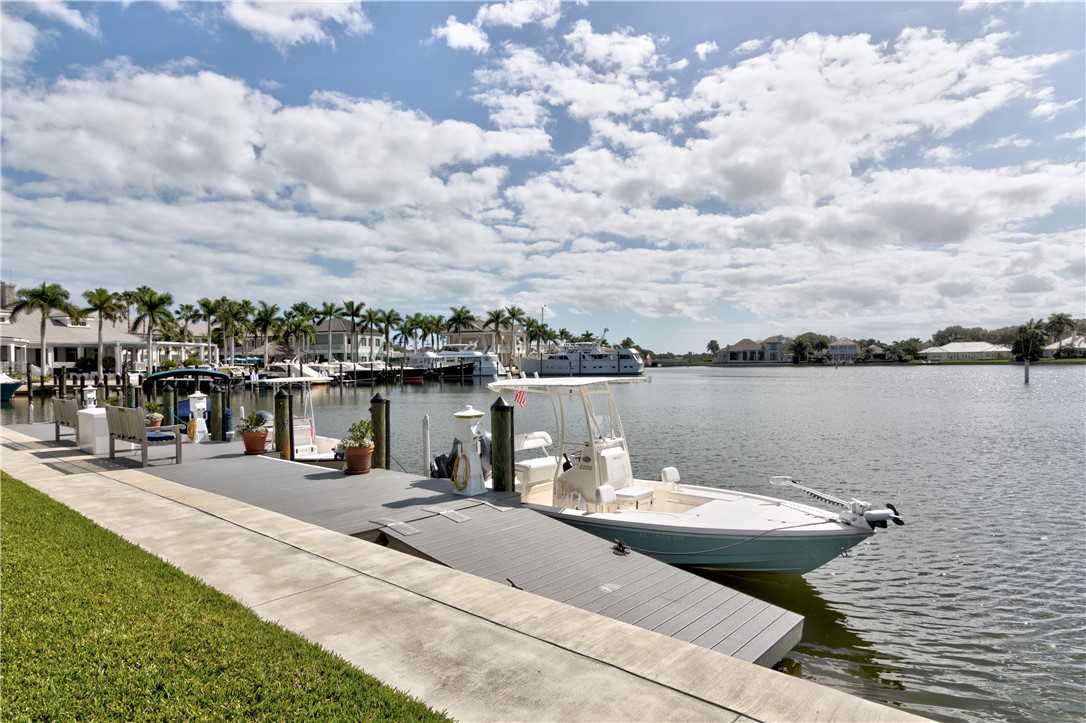 550 Riomar Drive, Unit 24 Vero Beach, FL 32963 - Photo 28 of 35 a view of a lake