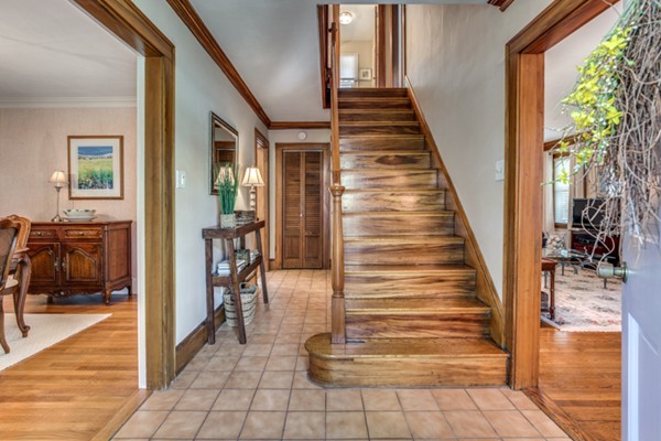 11 Powder House Rd Extension Medford, MA 02155 - Photo 5 of 28 Gallery Image 5
