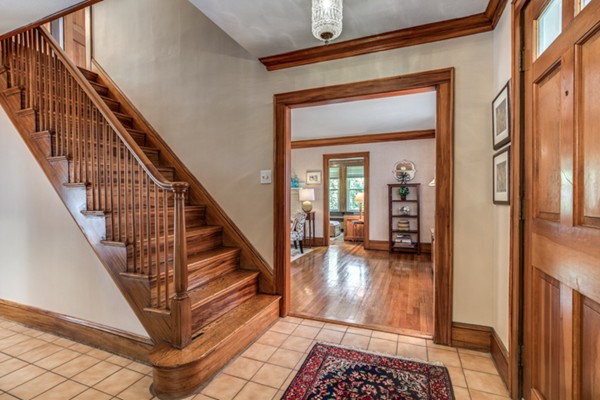 11 Powder House Rd Extension Medford, MA 02155 - Photo 6 of 28 Gallery Image 6