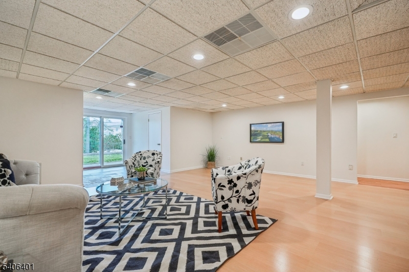 22 Moran Road West Orange, NJ 07052 - Photo 34 of 50