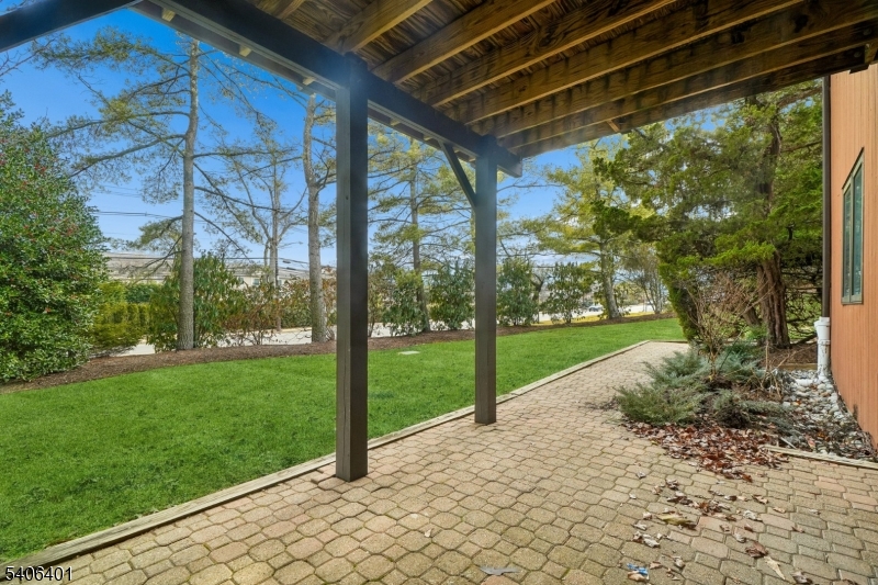 22 Moran Road West Orange, NJ 07052 - Photo 45 of 50