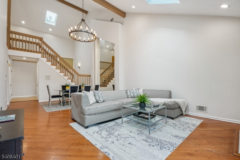 22 Moran Road West Orange, NJ 07052 - Photo 7 of 50