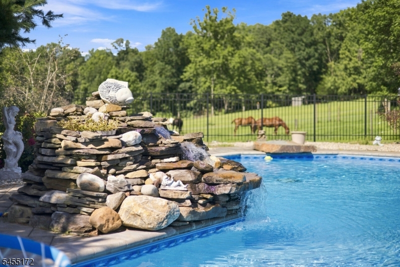 39 Hope Road Blairstown, NJ 07825 - Photo 21 of 50 Gallery Image 21