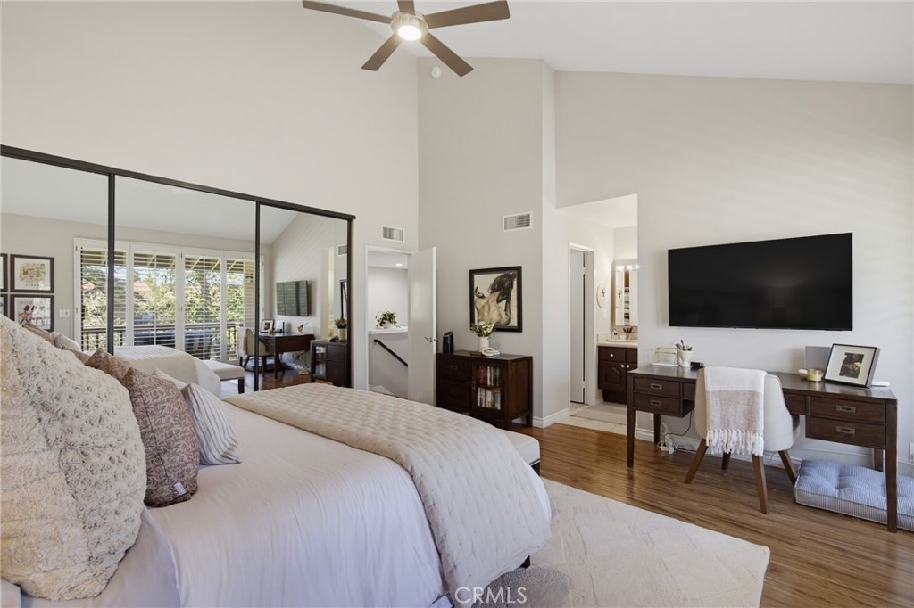 21901 Burbank Boulevard Woodland Hills, CA 91367 - Photo 12 of 30