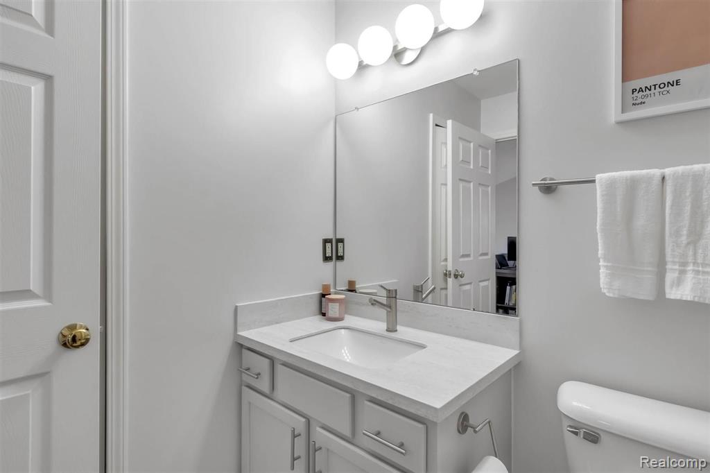 2406 Howard Street Detroit, MI 48216 - Photo 23 of 53