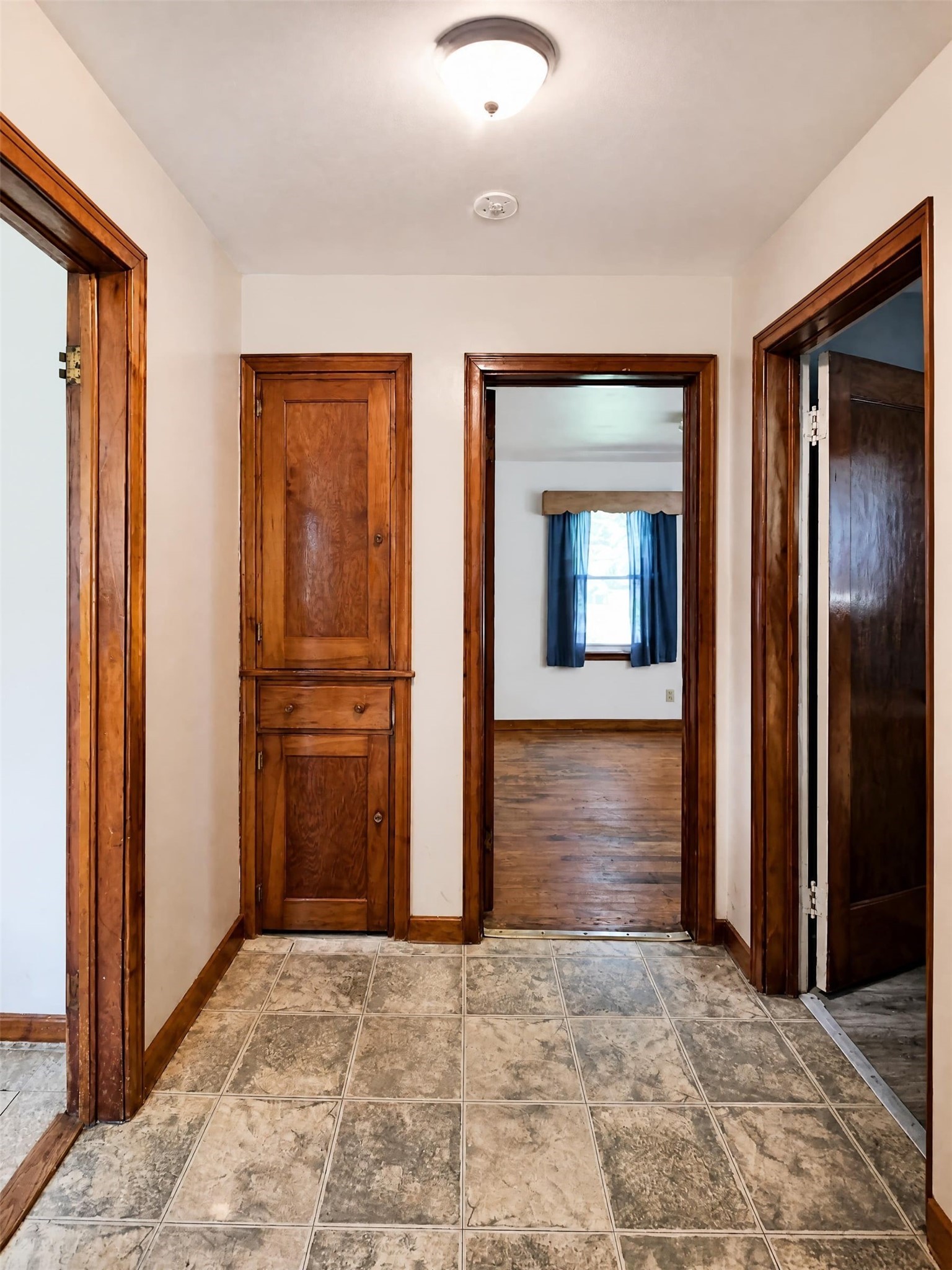 27 Wallace Road Binghamton, NY 13905 - Photo 11 of 19 Gallery Image 11