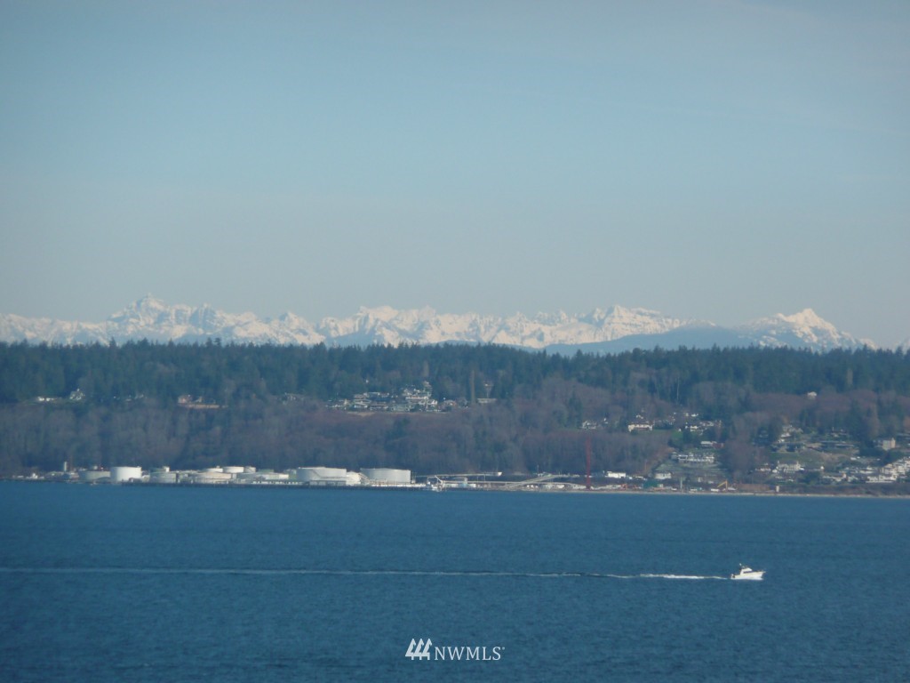 22584 Jefferson Point Road Northeast Kingston, WA 98346 - Photo 17 of 25 Gallery Image 17