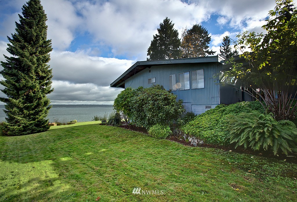 22584 Jefferson Point Road Northeast Kingston, WA 98346 - Photo 18 of 25 Gallery Image 18