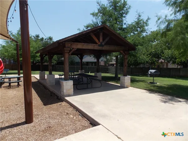 a view of outdoor space