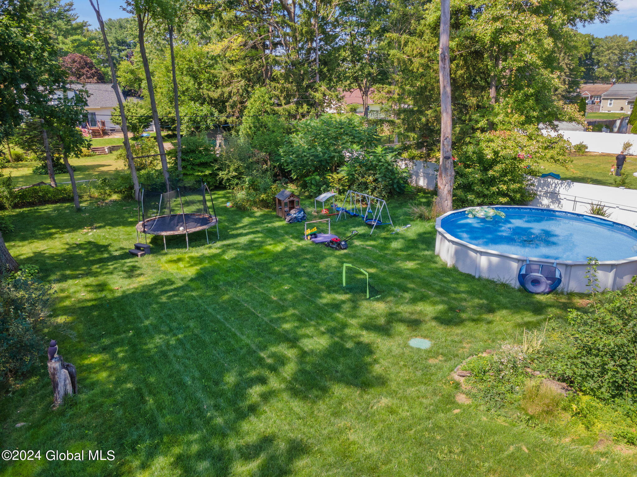 22 Merritt Drive Rotterdam, NY 12306 - Photo 35 of 40 38-22MerrittRd_38